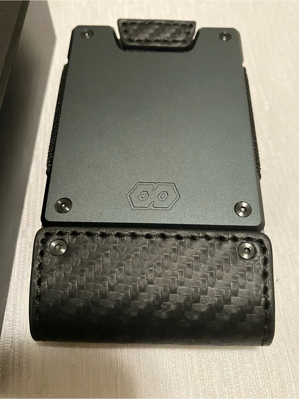 Silver Key Multi-Tool with Black Carbon Card Holder